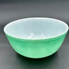 Vintage Pyrex Nesting 2.5 Qt Mixing Bowl Green Primary Colors #403