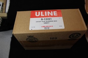 ULINE S-13251 3 x 5.5" FLAT GLASSINENBAGS Open Box aprox 725/CT