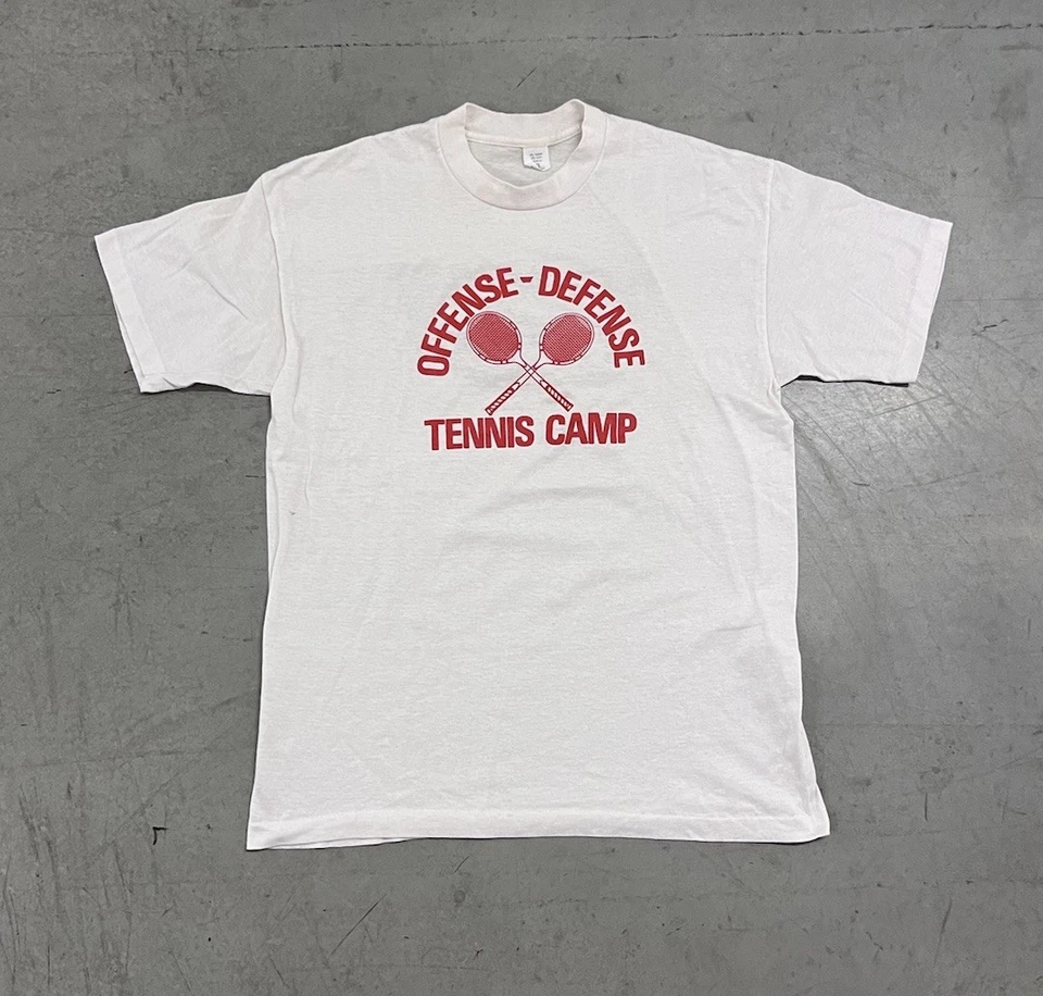 De colección. Camiseta de campamento de tenis zapatos suizos años 80 K talla XL Foto 2 de 4