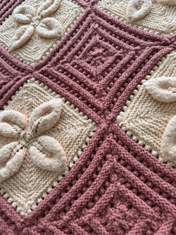 Manta floral 3D vintage tejida a mano ganchillo abuela rosa melocotón afgano 65/40 Foto 3 de 4