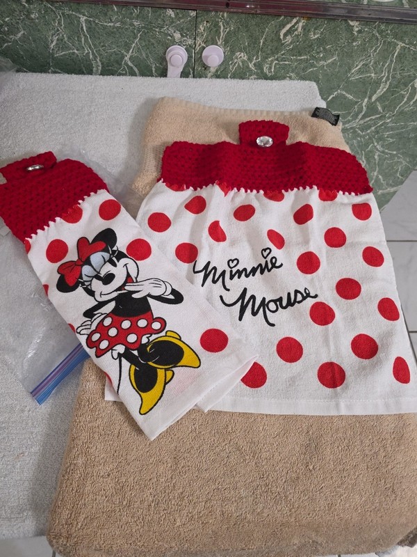 Disney Handmade Crocheted Kitchen Towels 12" Minnie Mouse (2) New