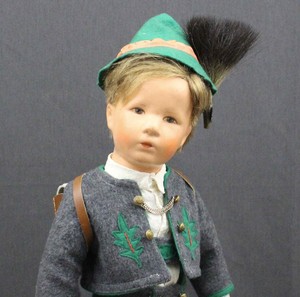 KATHE-KRUSE-BOY-DOLL-With-SCHOOL-BAG-with-GRAY-JUMP-SUIT-amp-GREEN-HAT