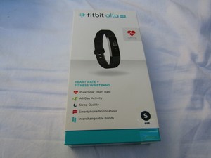 Fitbit-408SBKS-Alta-HR-Activity-Tracker-Small-Black