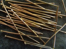 Head pin, gold-plated brass, 1-1/2 inches, 21 gauge. Sold pkg of 25.