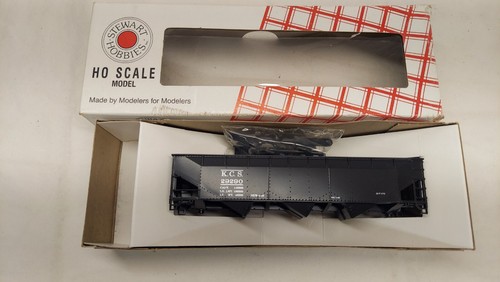 HO Scale Stewart KCS 70 Ton 9 Panel Triple Hopper #29290