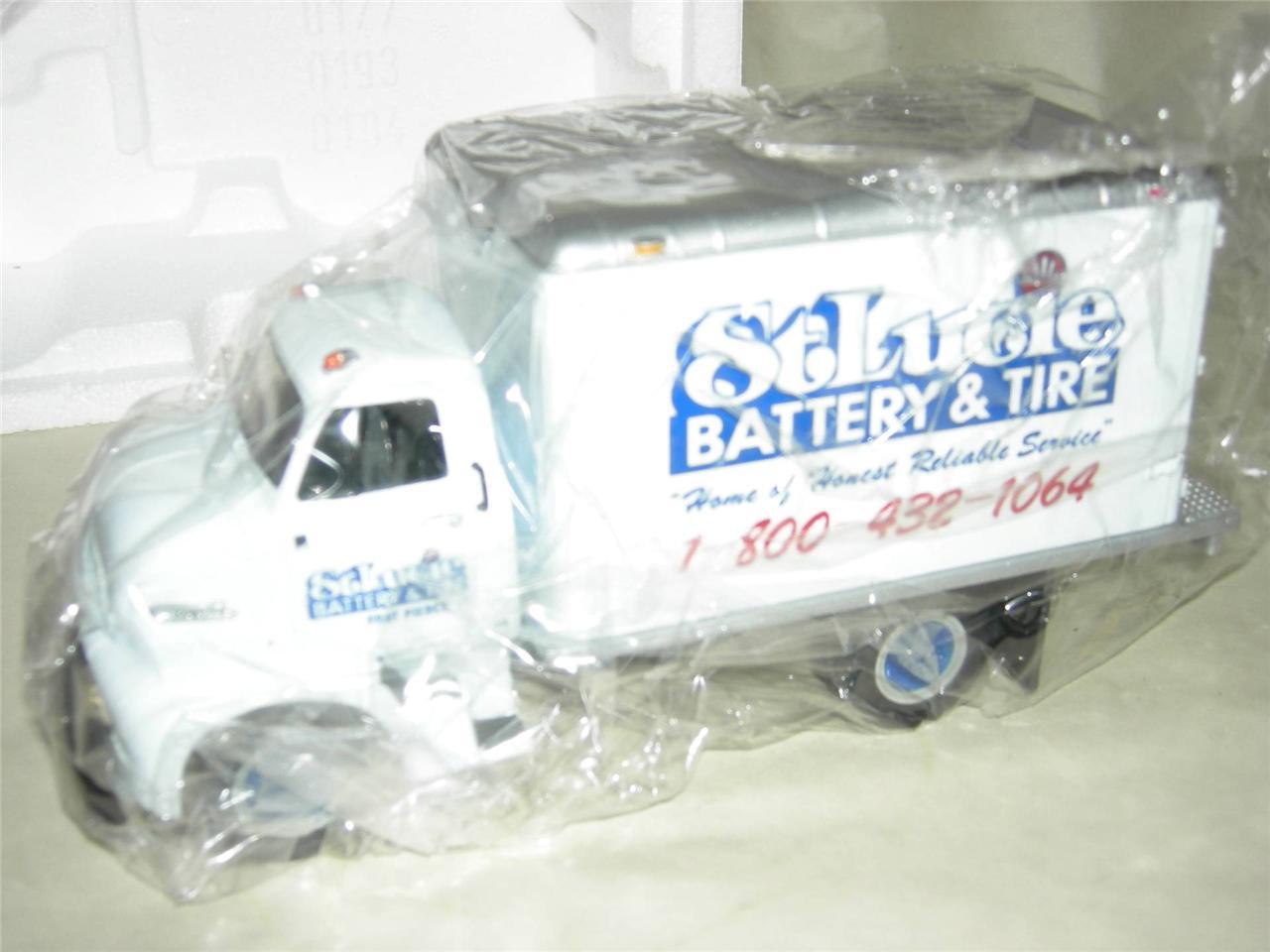 ST.LUCIE TIRES 53 FORD C600 STRAIGT TRUCK NEW W/ORIG. BOX & PACKING 1/