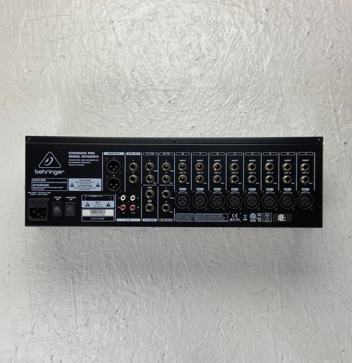Behringer Eurorack Pro RX1202FX Premium Rackmount Mixer With