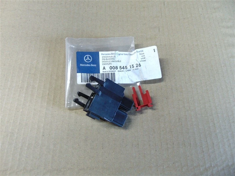 Brand New Receptable Housing Genuine Mercedes W169/W212/R230 