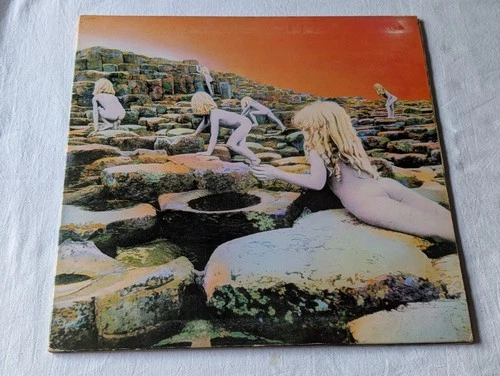 LED ZEPPELIN - HOUSES OF THE HOLY (UK 1973 - GATEFOLD - INNER SLEEVE - GD+/VG)