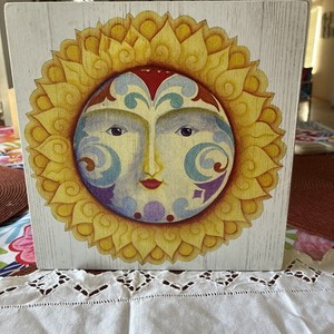 Vintage Jim Shore Surface Sun Hanging Wall Plaque 9"x9"
