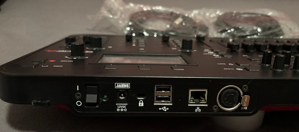 JANDS Stage CL Compact Lighting Console (NO POWER SUPPLY) - Image 4 of 4