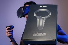 NEW Genuine Oculus Touch Controller LEFT Hand Black Compatible Rift S / Quest 1