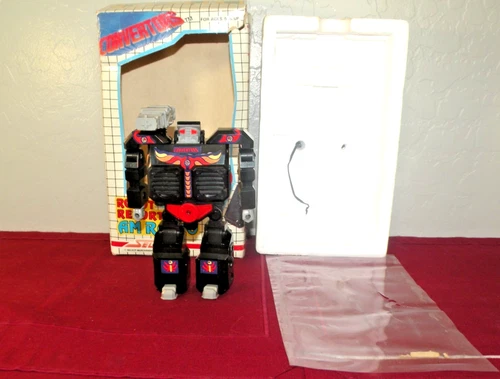 VINTAGE 1984 G1 TRANSFORMER SELECT CONVERTORS KO ROBOT REPORTER AM RADIO WORKS!