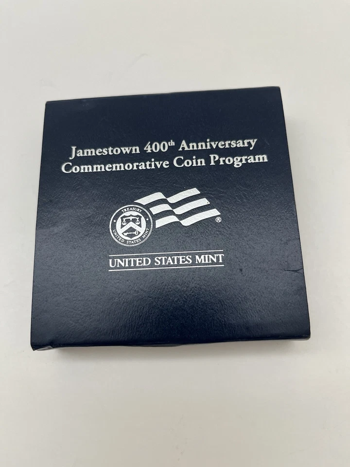 2007 Jamestown 400th Anniversary Commemorative Coin Program Box - NO COINS - Image 2 of 4