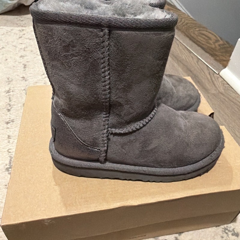 Grey Uggs Kids Size 11