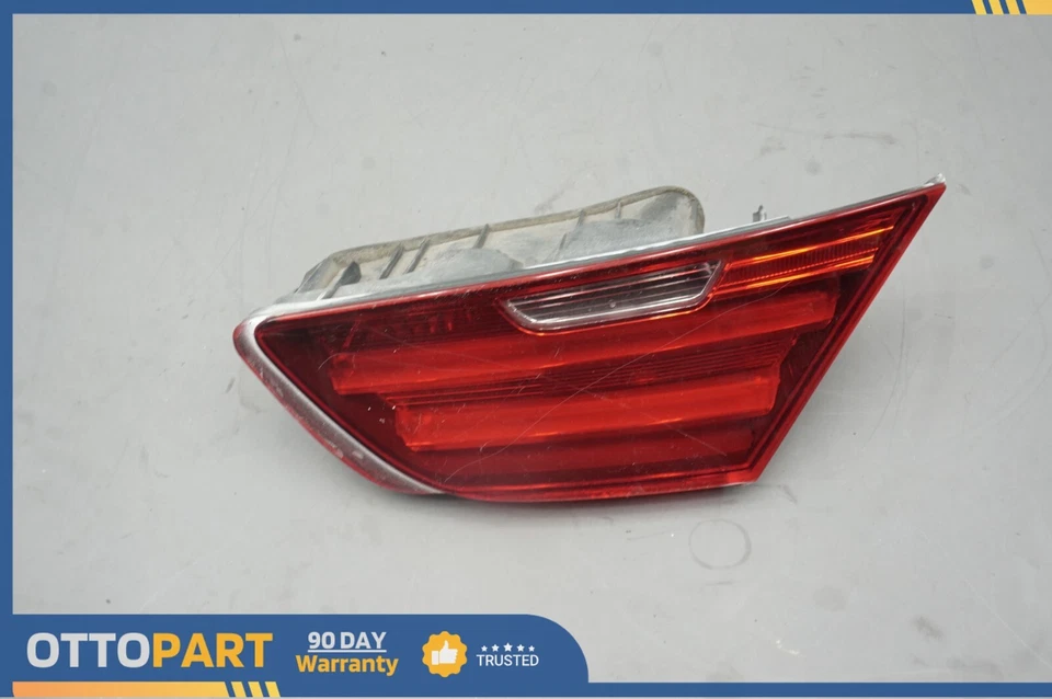 2013-2019 BMW 650i GRAN COUPE Rear Right Side Inner TailLight Lamp OEM 7210580 - Image 2 of 4