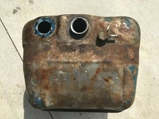 Tx10422 - A Used Fuel Tank For A Long 350, 360, 445, 460, 510, 560, 610 Tractors