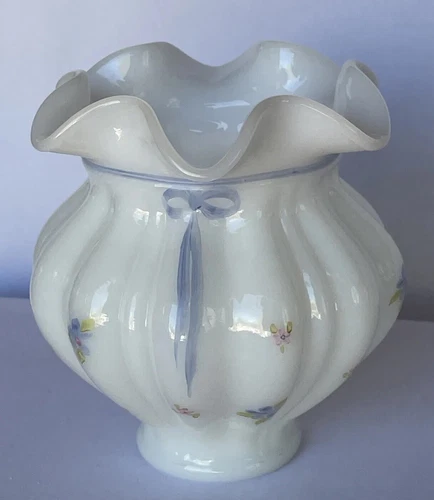Fenton Glass Ruffle Vase Bow Tie Floral Pattern Signed George S  5"