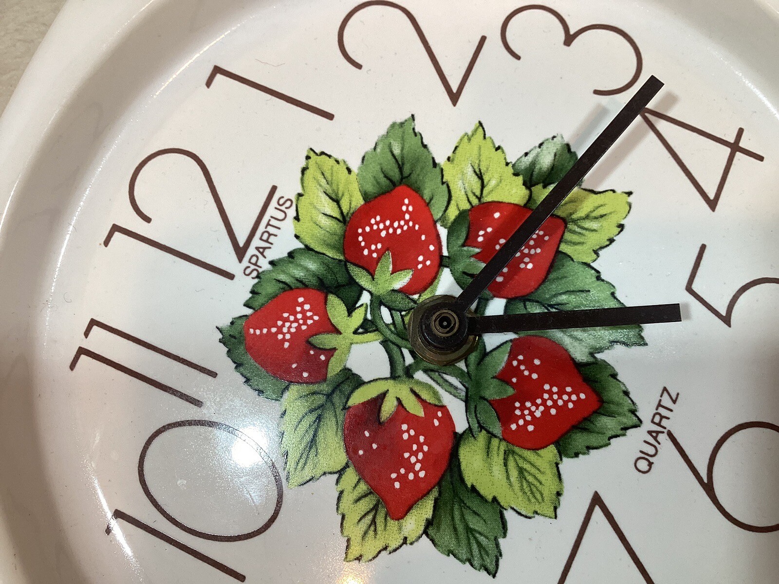 Vintage Strawberry Wall Clock Ceramic Spartus Octagon Quartz