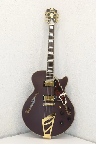 D'Angelico Deluxe SSTP Semi-Hollow Single Cutaway Matte Plum 2017