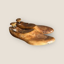 Vintage Vented Wooden Shoe Tree Mold Stretcher 11  