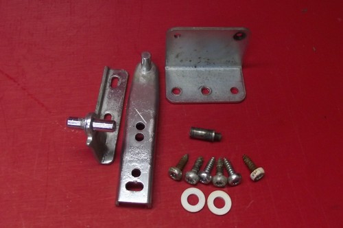 Kühlschrank Gefrierschrank HOOVER HCF5177W Türscharniere