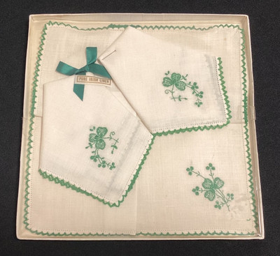 1937 Handkerchief Set Pure Irish Linen Shamrock Ireland Vintage Gift Box Sealed