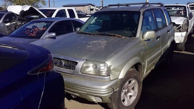 #ad #ad Used Washer Fluid Reservoir fits: 1999 Suzuki Vitara Grade A $98.80