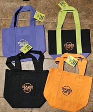 NWT Trader Joe  s Mini Halloween Canvas Tote Bag Set Of 4 Colors Trick or Treat