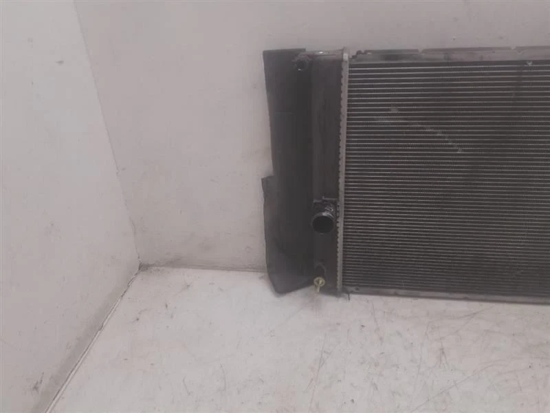 Radiador compatible con 08-15 SCION XB Foto 2 de 4