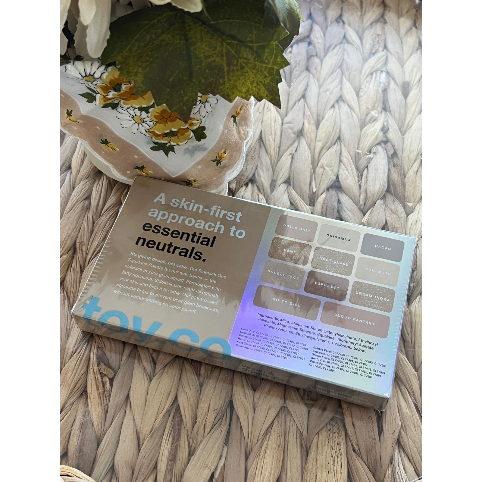 Toyfactory Sidekick One Face Palette 11 Essential Neutrals Squalane New thumbnail 2