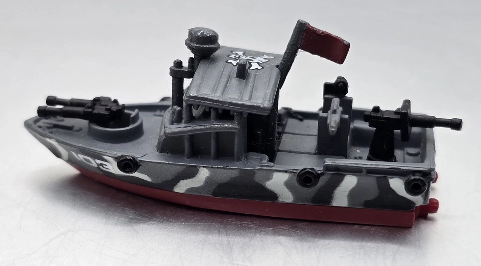 Micro Machines Military River Rat Pibber Patrol Boat Galoob LGTI 1997 - Image 2 of 2