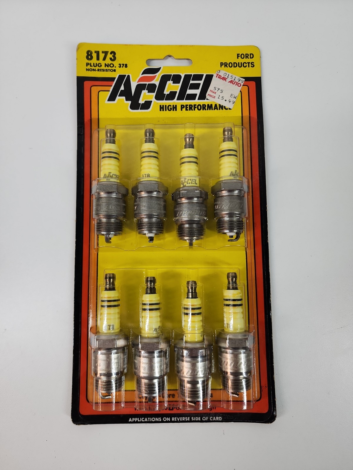 Vintage Ford Accel 8173 U-Groove Spark Plugs HP NOS 378 Non-Resistor Copper Core