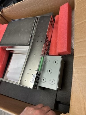 UNIPOWER SMX48 Industrial Rackmount Switching Mode Power Supply Enclosed Silver
