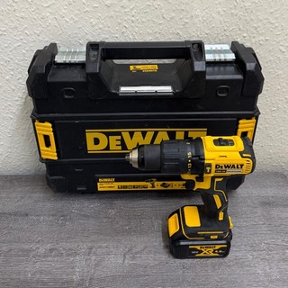 DEWALT DCD778 BRUSHLESS CORDLESS COMBI DRILL WITH TWO BATTERIES