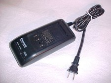 battery charger Panasonic PV L557 L657 camcorder palmcorder power supply adapter