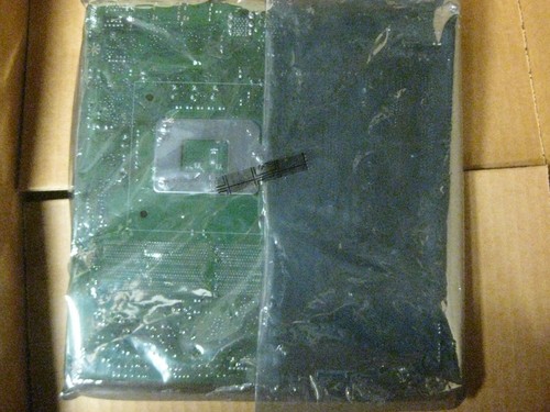 Lenovo ThinkCentre M800 Motherboard P/N 03T7427 - Picture 3 of 5