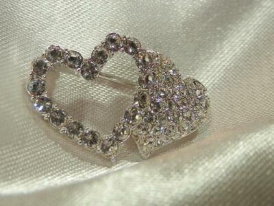 Beautiful Hearts Love Vintage 1980's Rhinestone Brooch 191F9