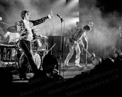 The Who at Filmore West 1968 Photo Print Poster Roger Daltrey Pete Townsend