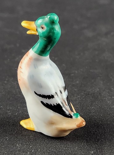 Antique Miniature Porcelain Duck Brand-Metzler & Ortloff "MO" crowned 1930-1950 - Picture 2 of 7