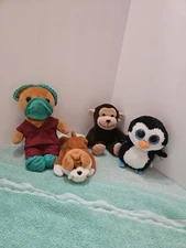 4 Small Plush Toys