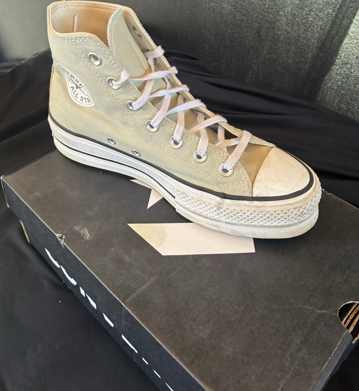 Converse Chuck Taylor All Star High Top Green Canvas Lace-Up Sneakers
