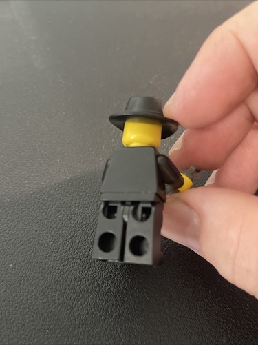 Lego GANGSTER Series 5 Collectible Minifigures 8805 col079 CMF Mobster Wise Guy - Picture 3 of 3