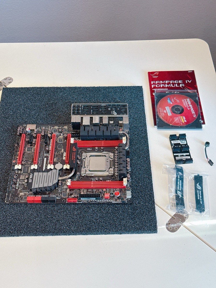 ASUS RAMPAGE IV FORMULA X-Socket LGA 2011 X79 SLI i7-3930K