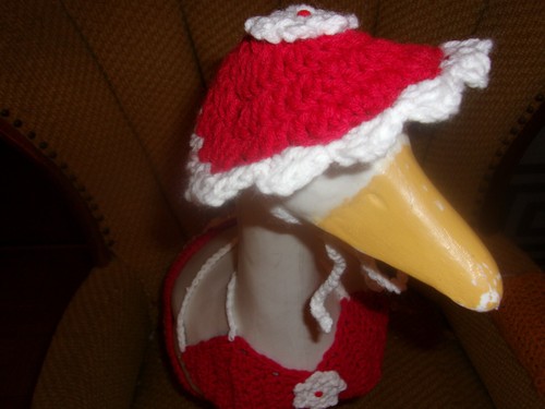 Bikini Red and White Geese Outfit Crochet Geese Clothes Outdoor Statue Dress - Picture 2 of 3