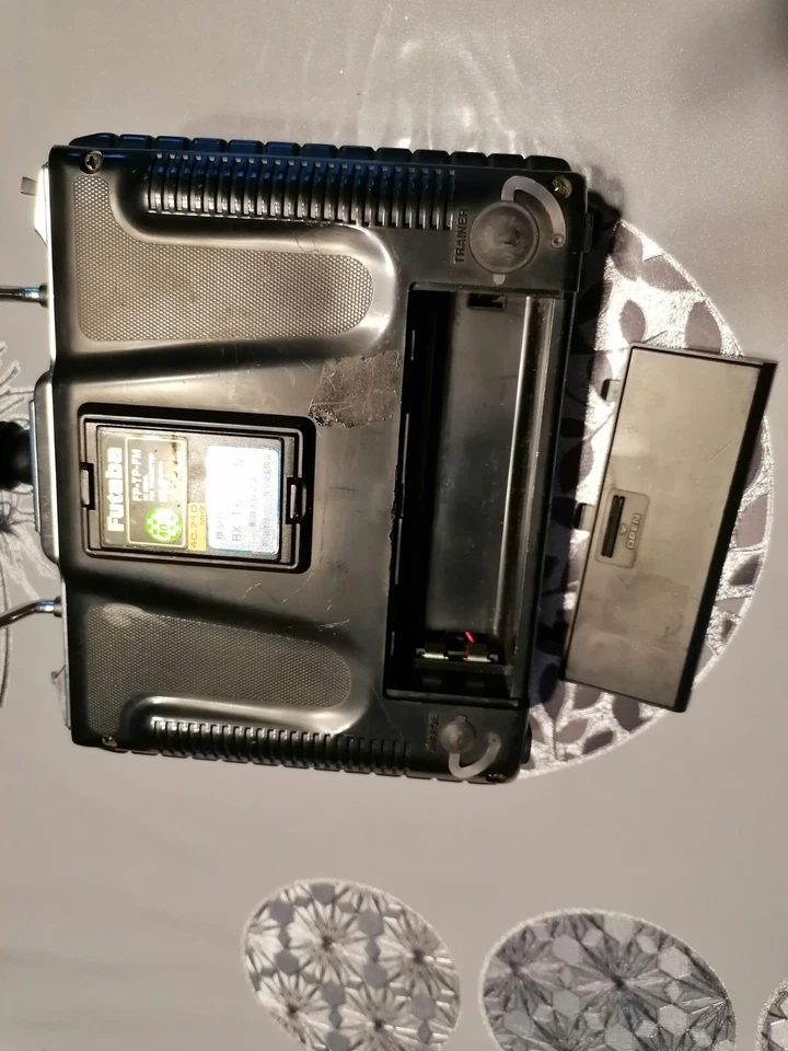 Radiocommande Futaba Fp-t5 UAF - Photo 4/4