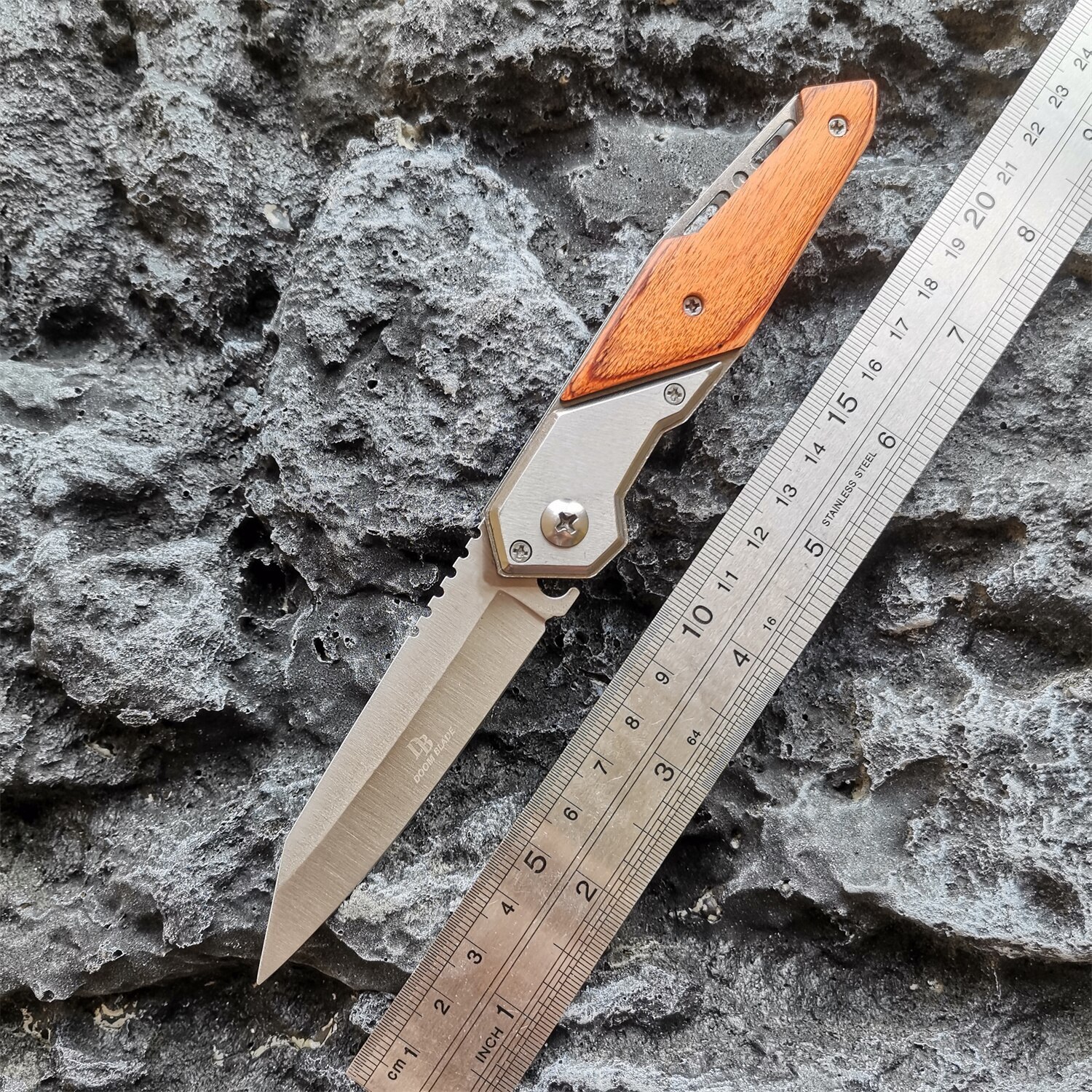 Folding Knife Pipe Cutter Pocket Tactical Outdoor Survival EDC Hunting Knives 