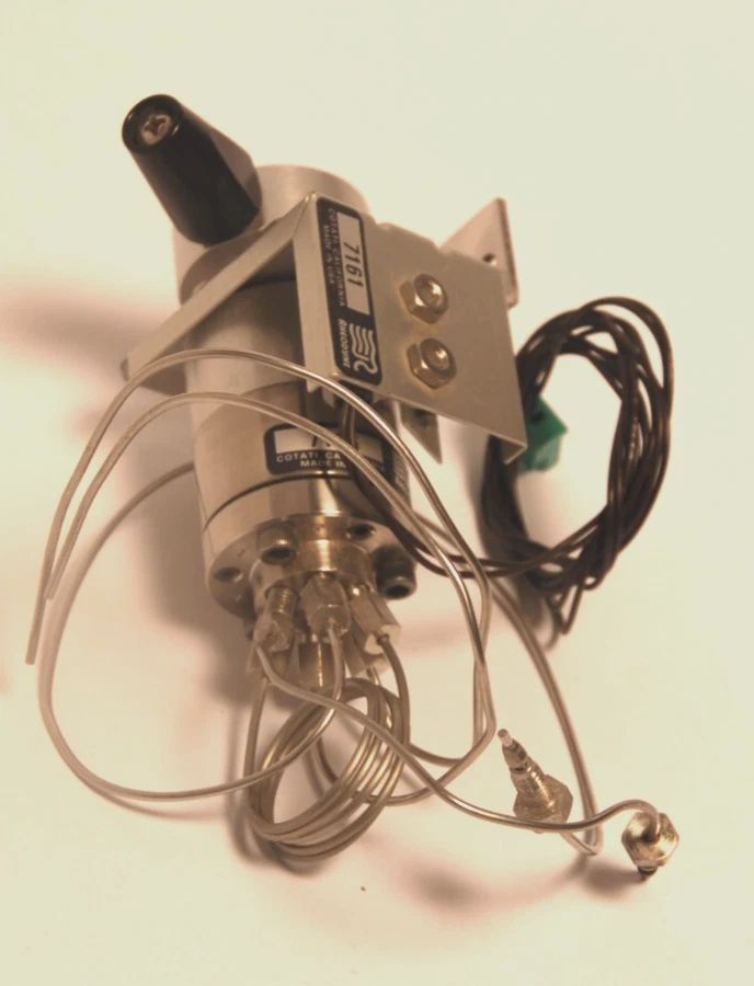 Rheodyne 7125 HPLC Ventil mit 7161 position sensing switch