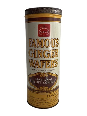 Vintage Nabisco Cookie Tin, Famous Chocolate Wafers, 9.5 oz Size Circa 1940s