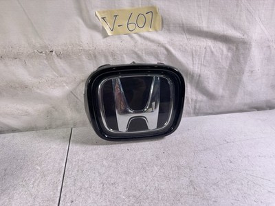 2019-20 2021 Honda Passport & Pilot Front Radar GRILLE EMBLEM OEM 71125-TG7-A51